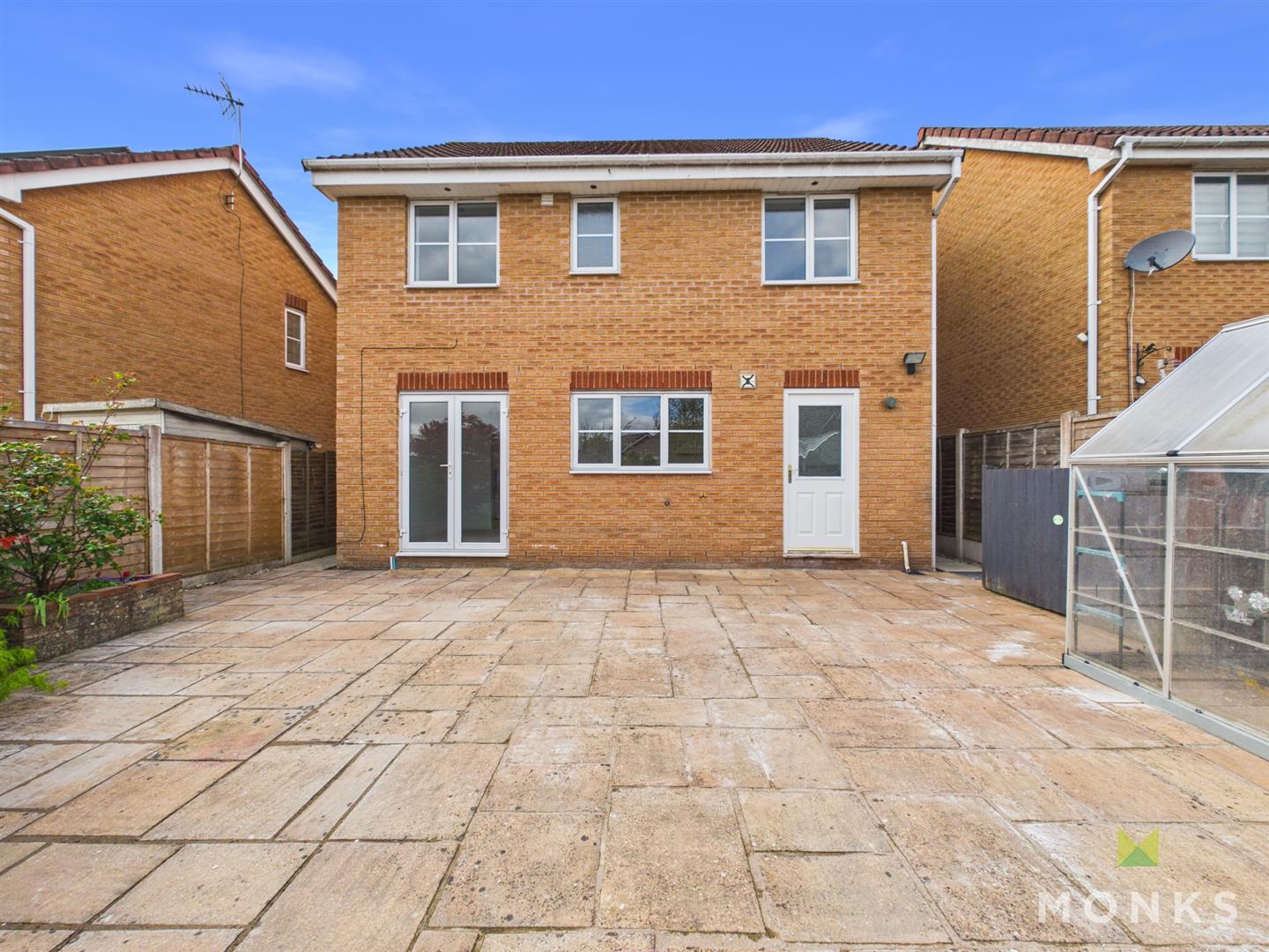 27 Sweeney Drive, Oswestry, SY10 9RH For Sale